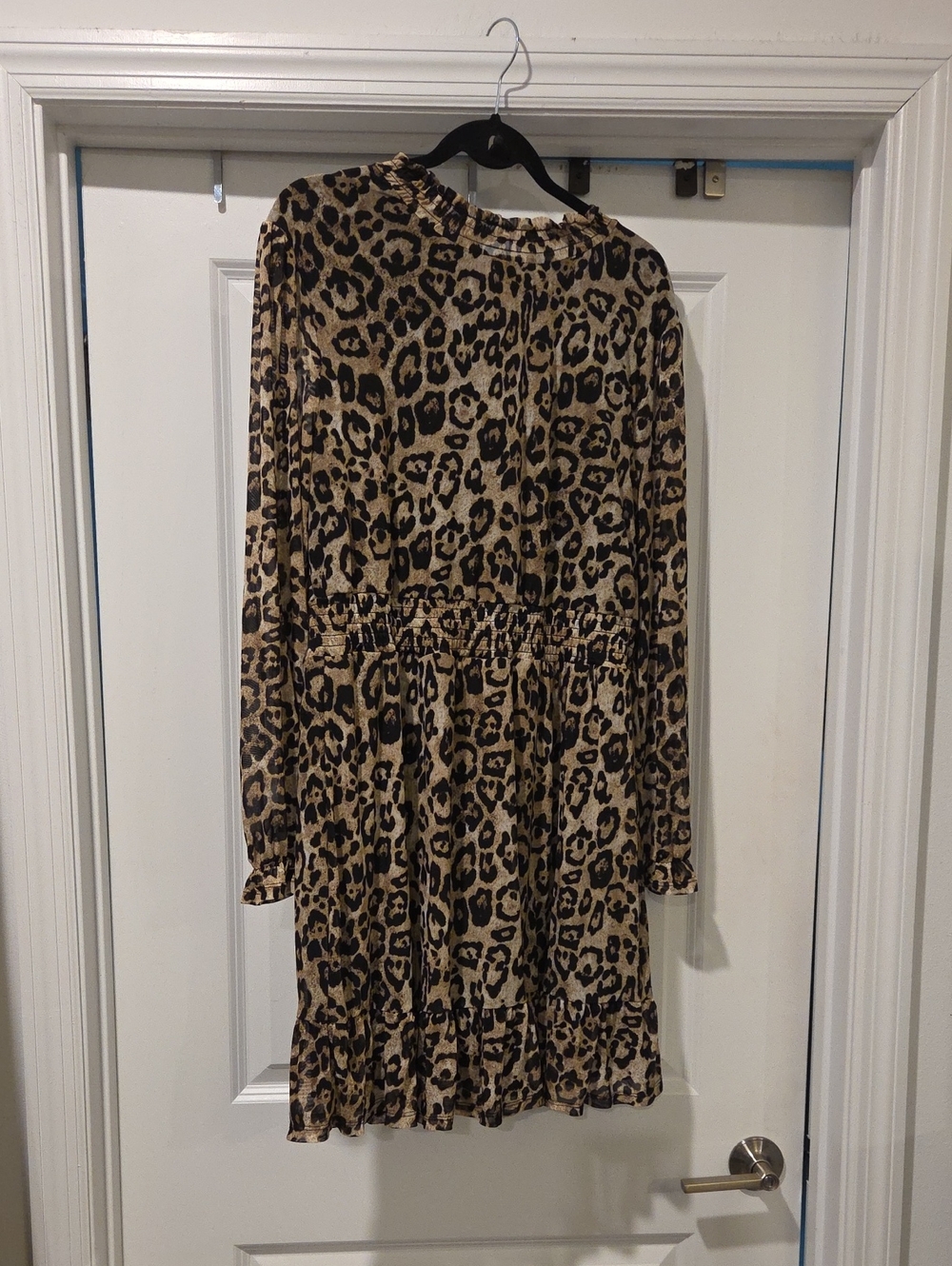 Madison + Hudson Long Sleeve Leopard Print Dress in Beige and Black Size L, NWT!